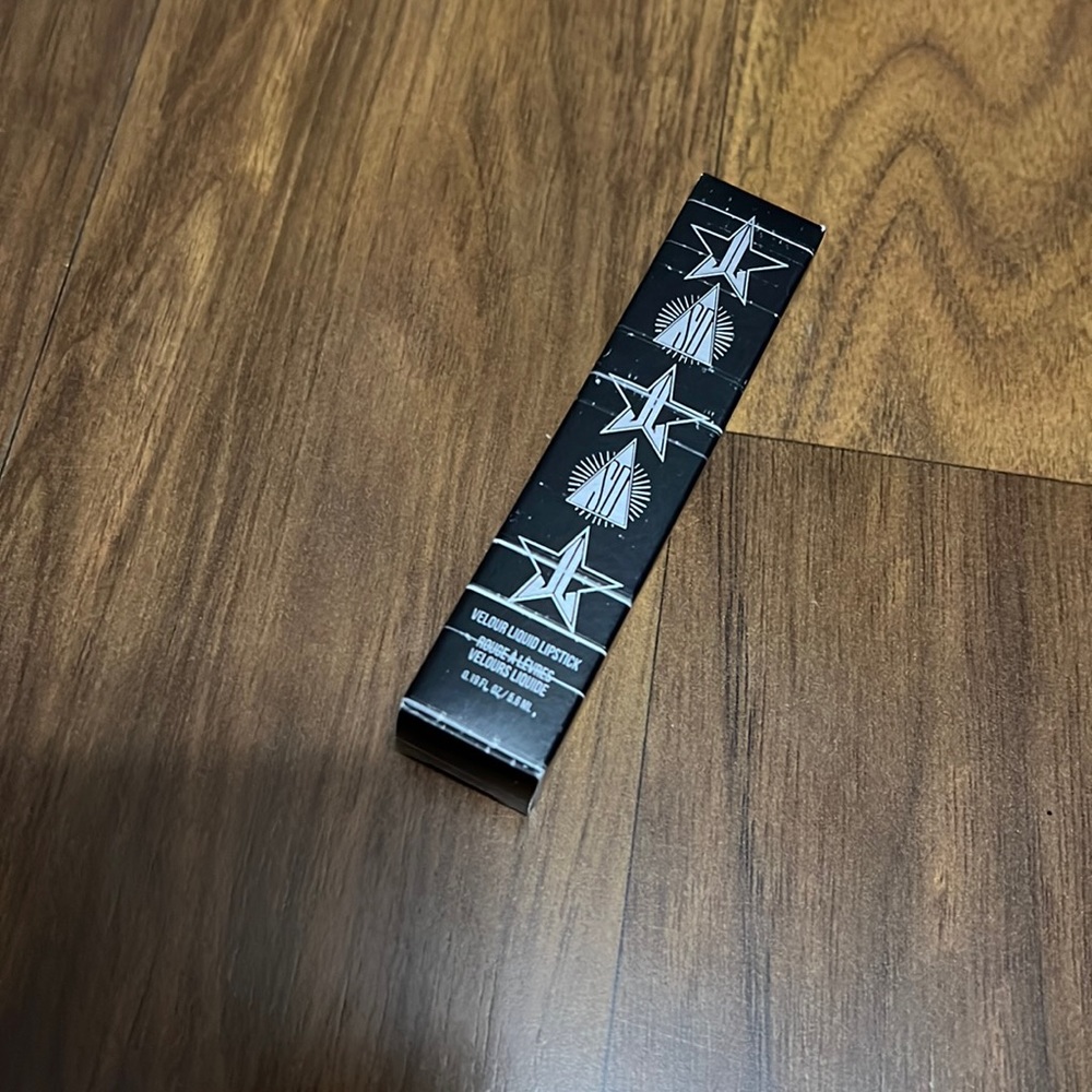 Jeffree Star liquid lipstick